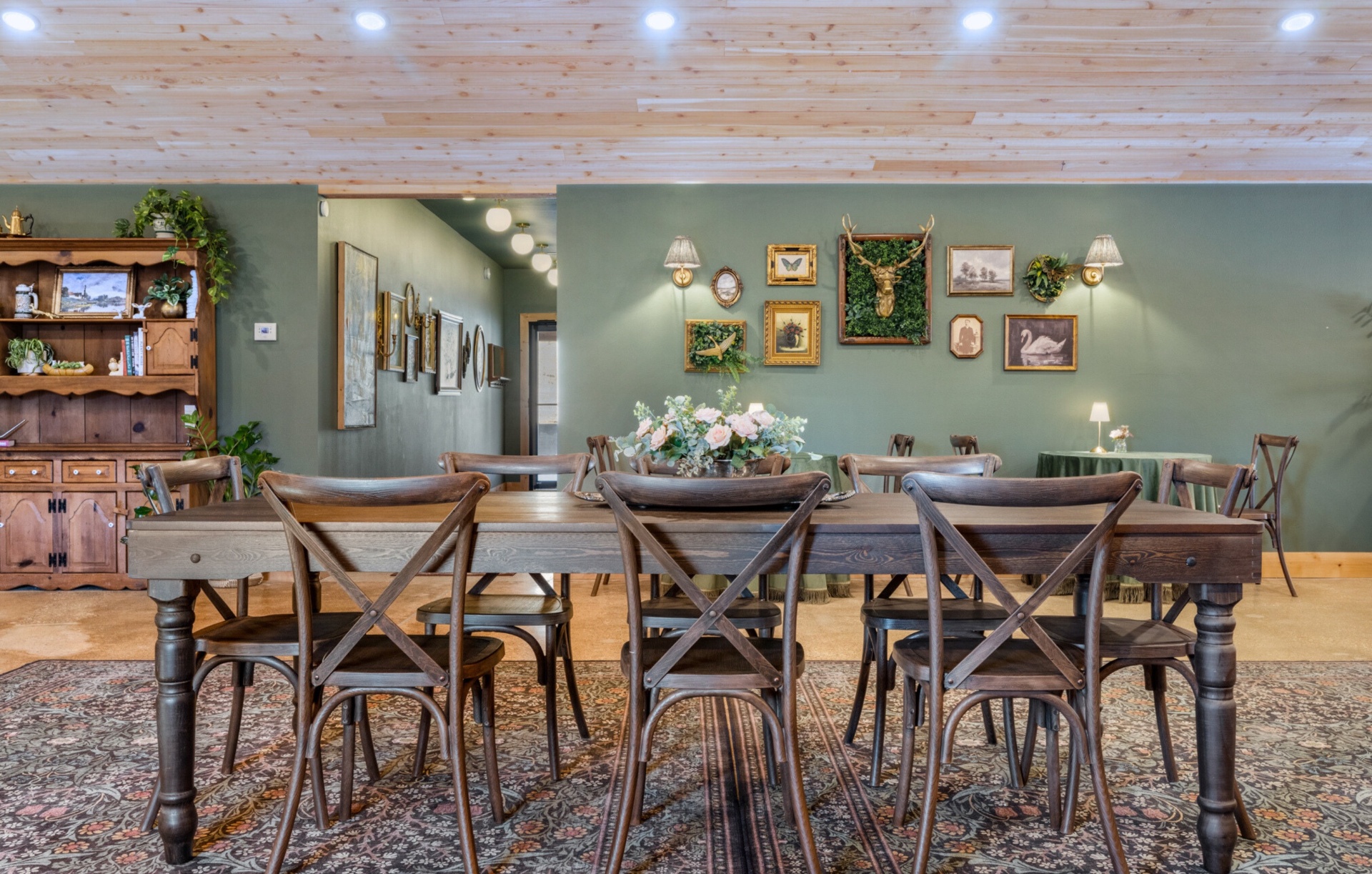 Corporate Retreats at Sommer House Inn — Jasper, Arkansas