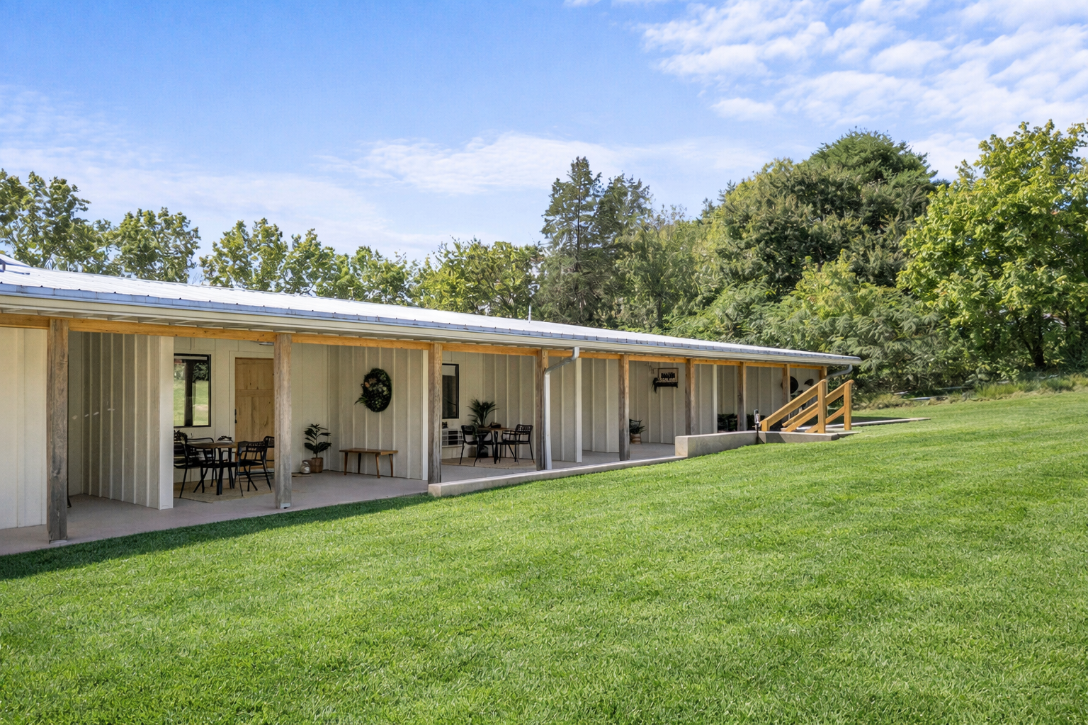 Sommer House Inn entire lodge photo 12 — Jasper Arkansas