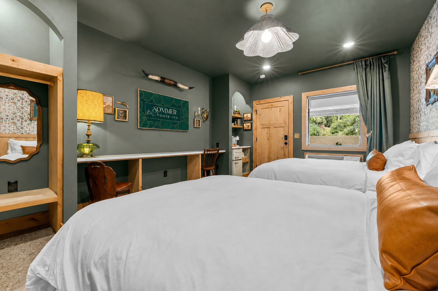 Woodland Room photo 11 — Sommer House Inn, Jasper Arkansas